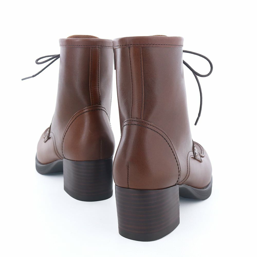 ベーシックでありながら、しっかり個性も感じられるデザインです