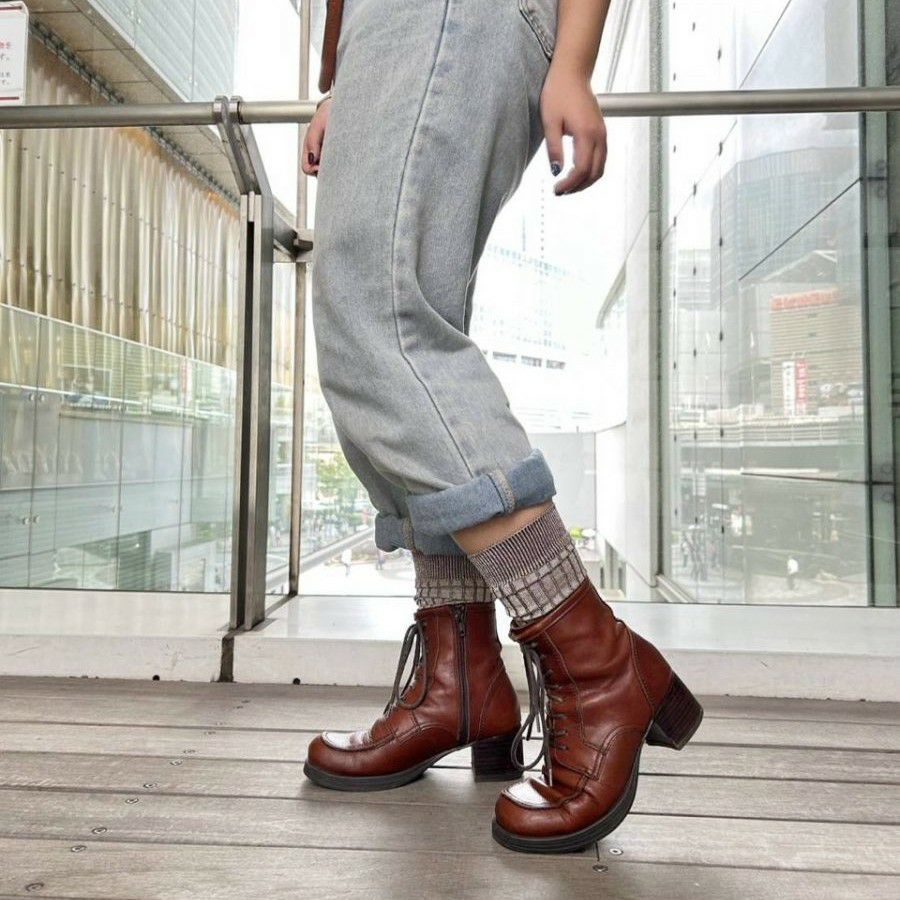 スタッフ着用：ダークブラウン