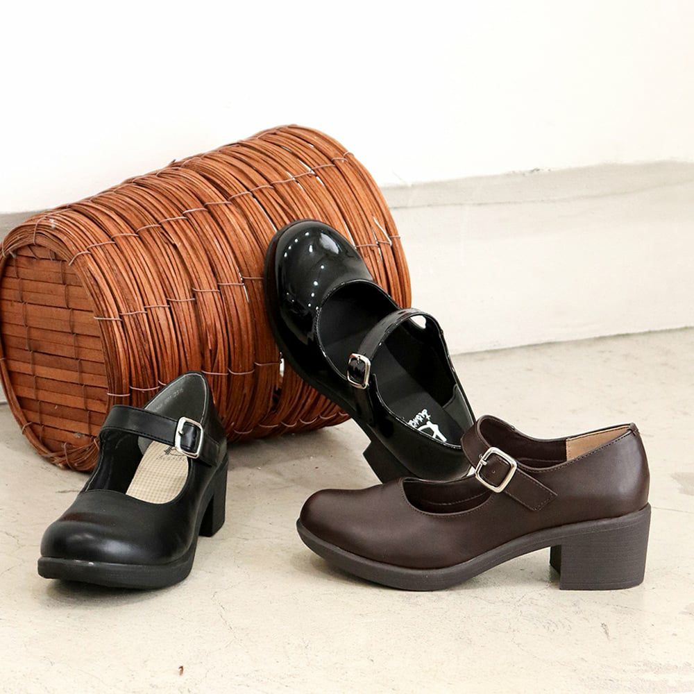 厚底ストラップシューズ