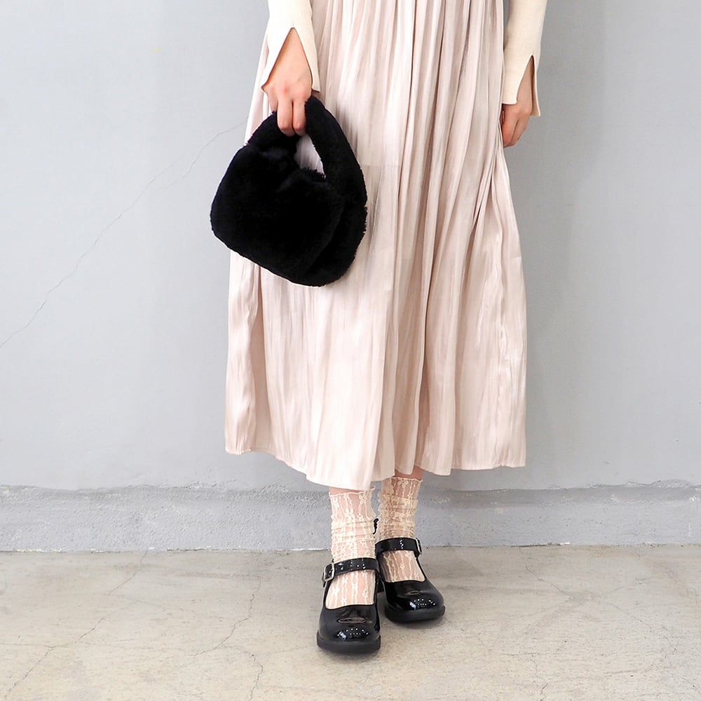 ブラックエナメル