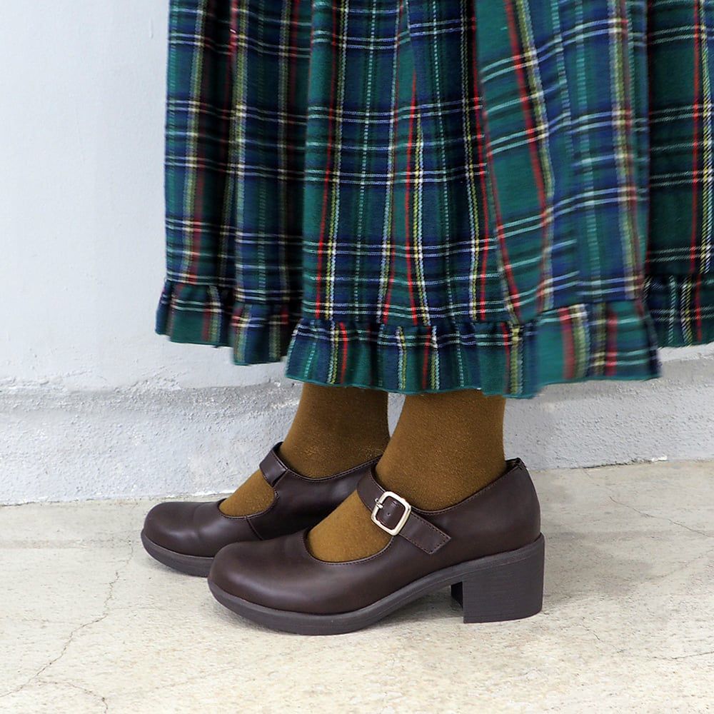 ダークブラウン