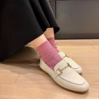 スタッフ着用：アイボリー