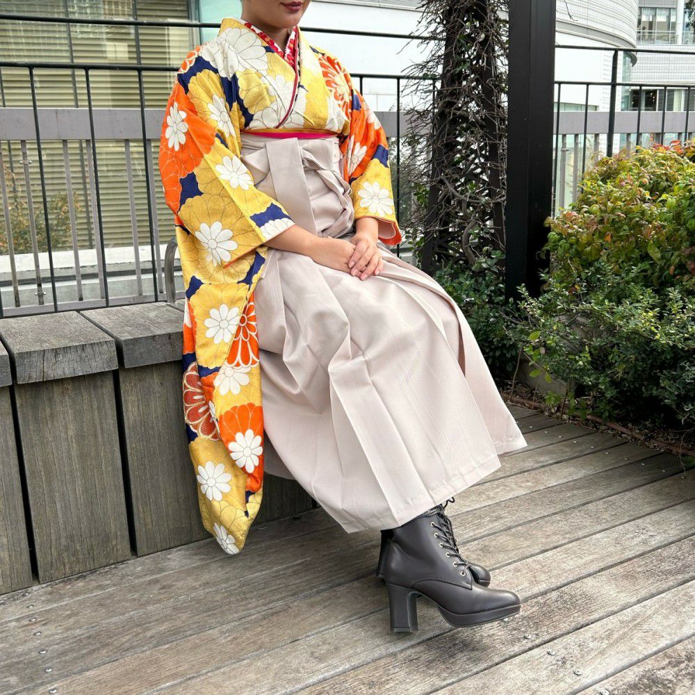 スタッフ着用：ダークブラウン