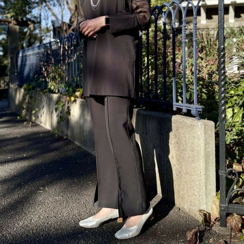 スタッフ着用：シルバー