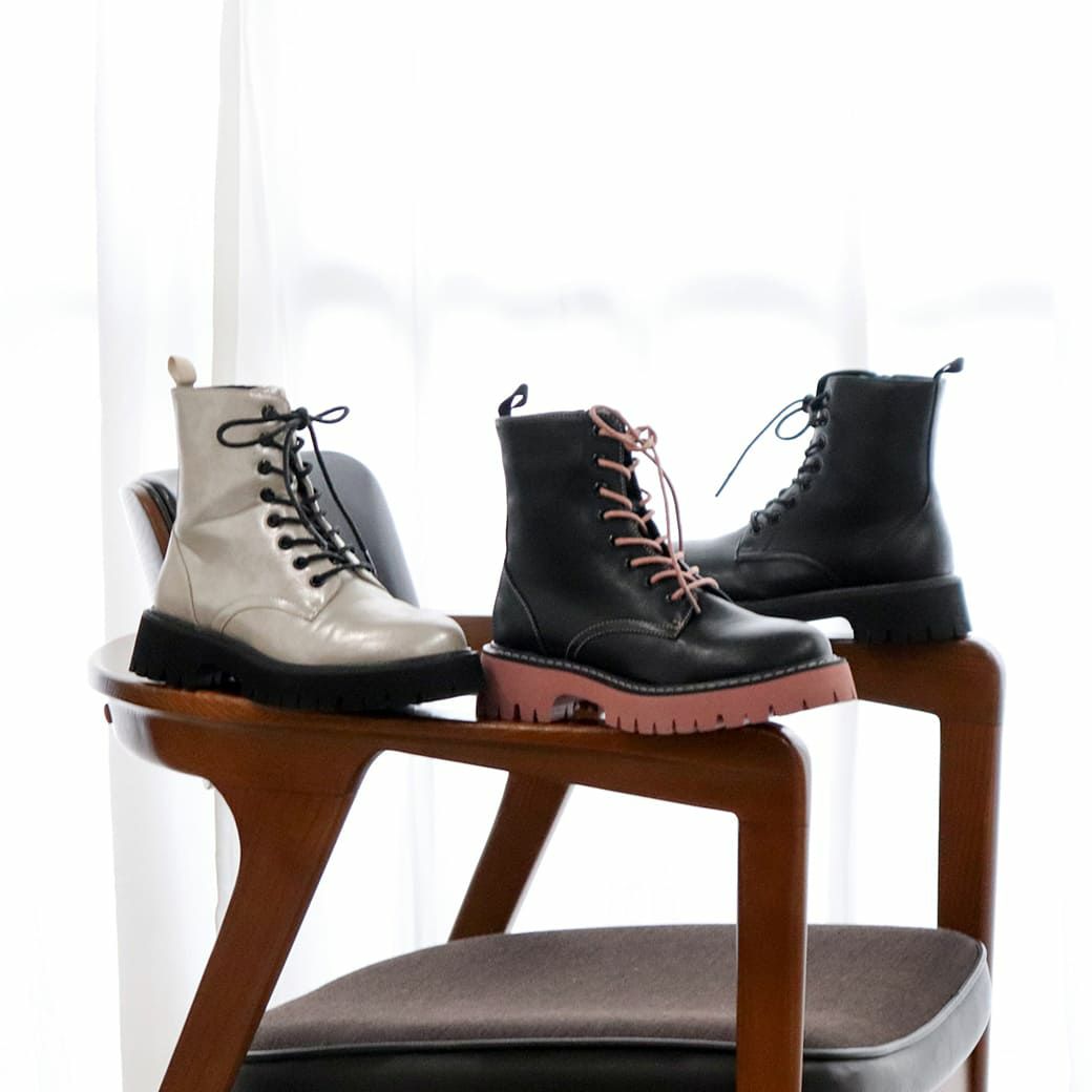 軽量｜厚底レースアップブーツ