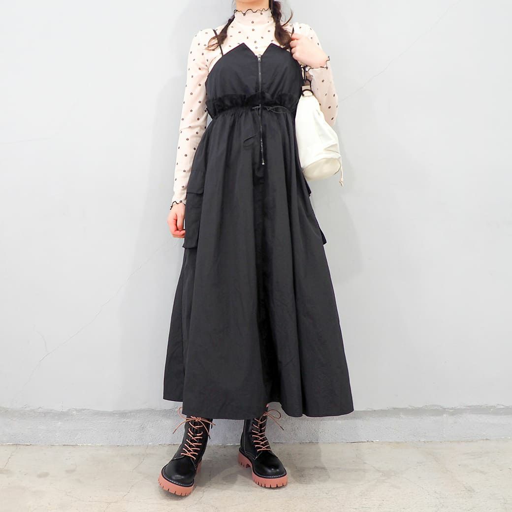 ブラックピンク