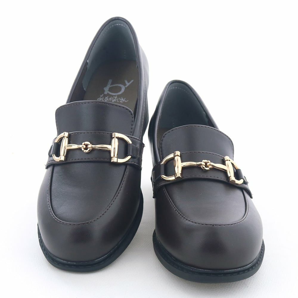 きちんと感と履きやすさを兼ね備えた頼もしい一足です