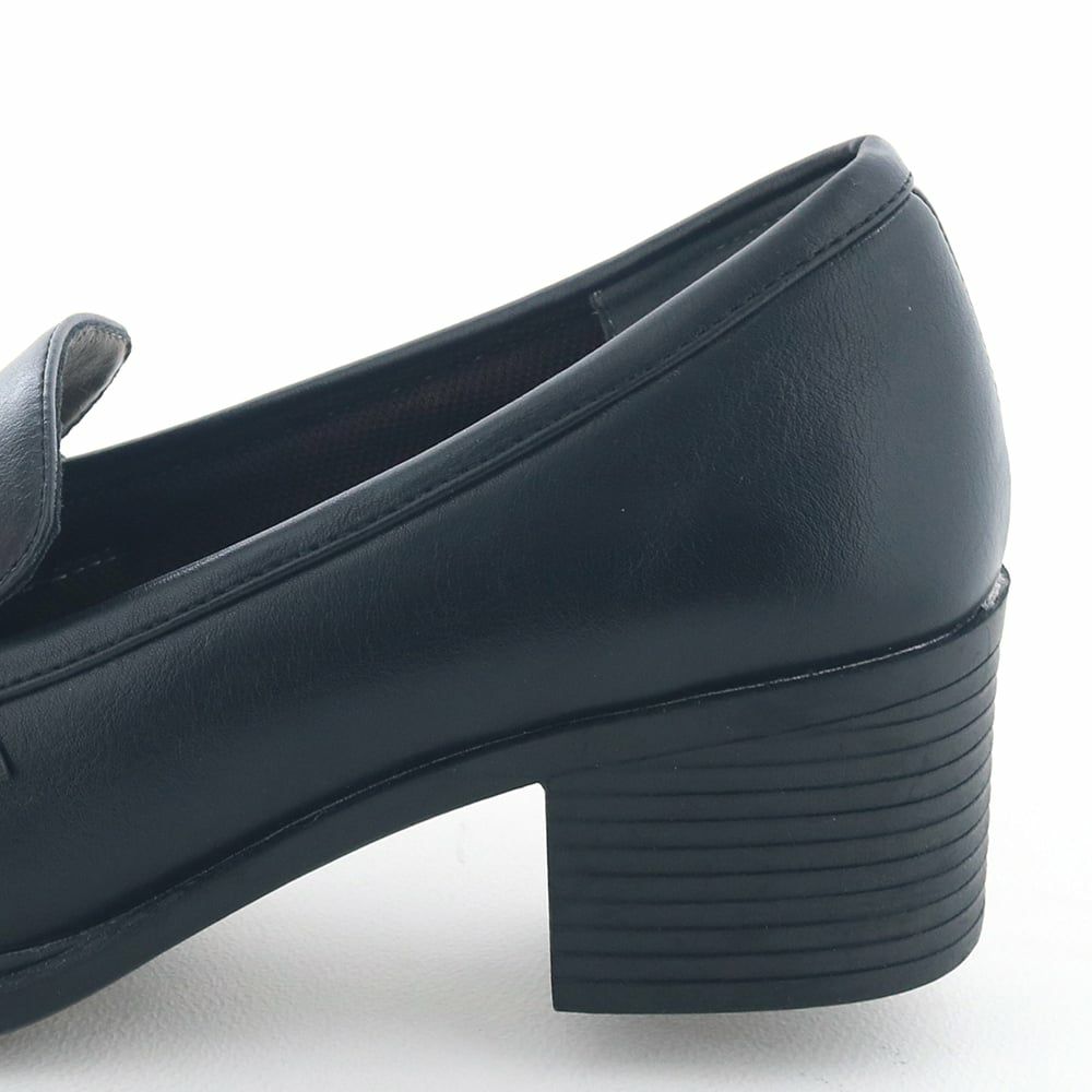 ヒールの高さ：約5.5cm