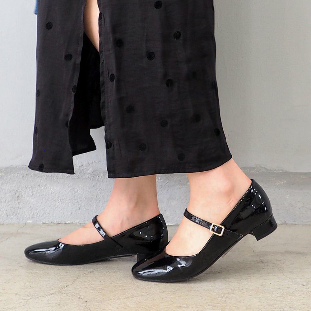 ブラックエナメル