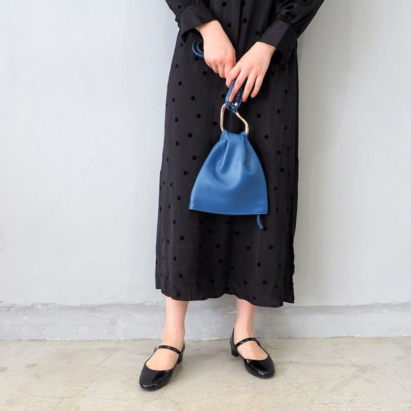 ブラックエナメル