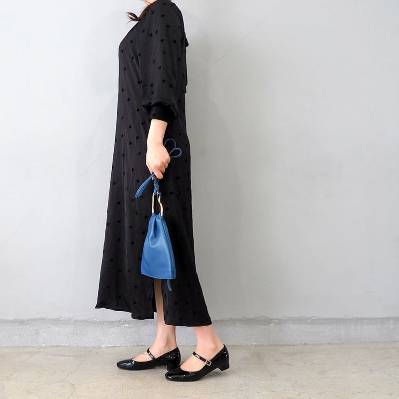 ブラックエナメル