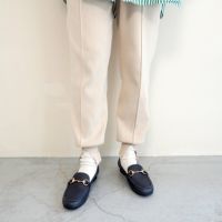 ネイビー
