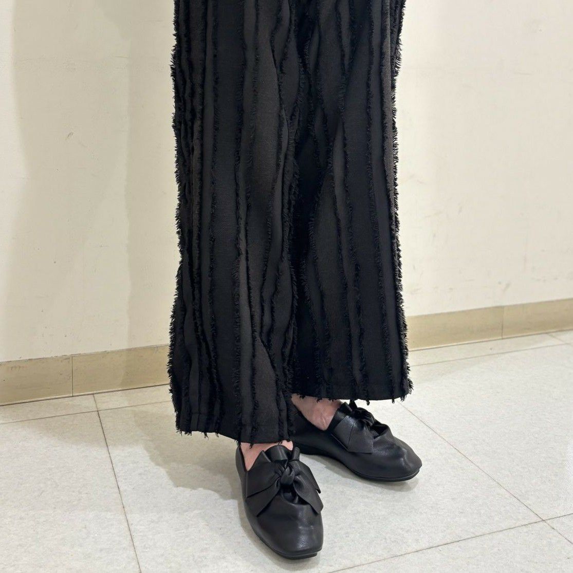 スタッフ着用：ブラック