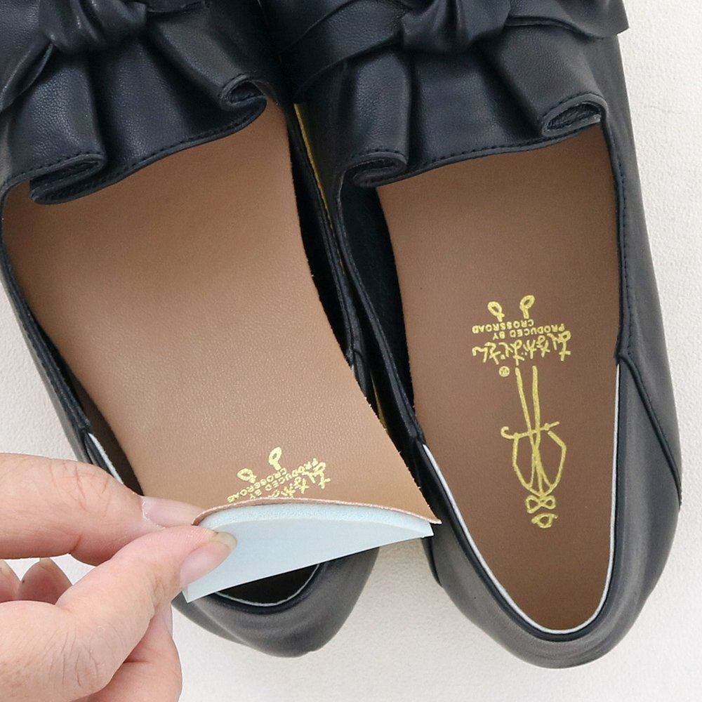 肉厚のクッションインソールでふかふかの履き心地