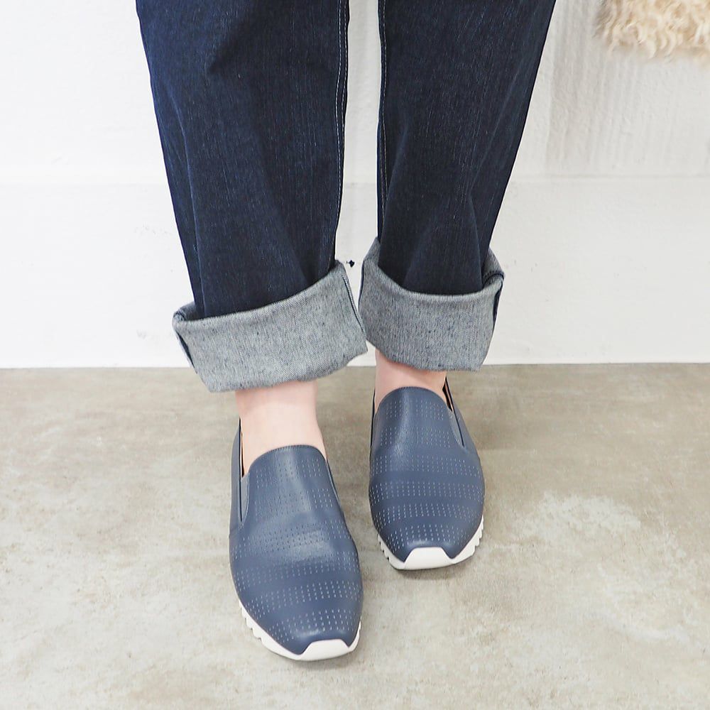 ［2025秋冬新色］ブルーグレー