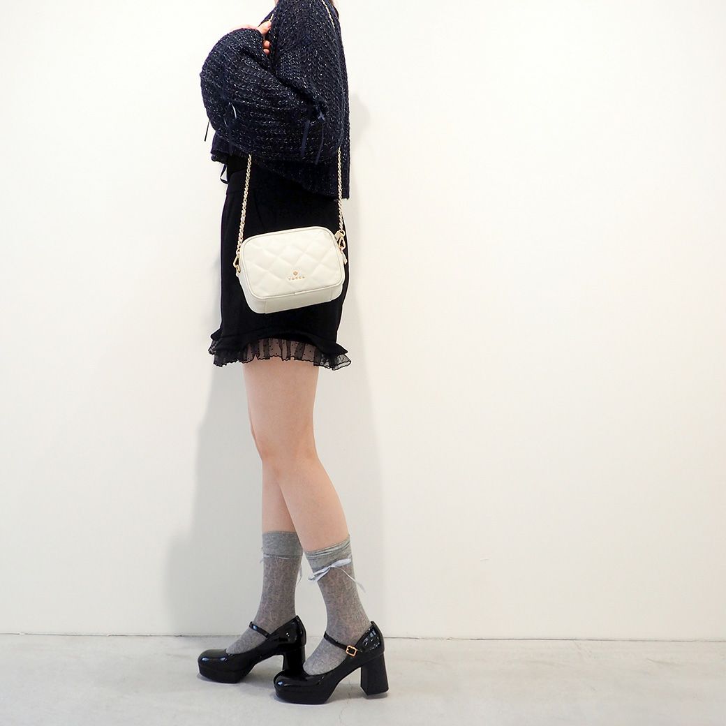 ブラックエナメル