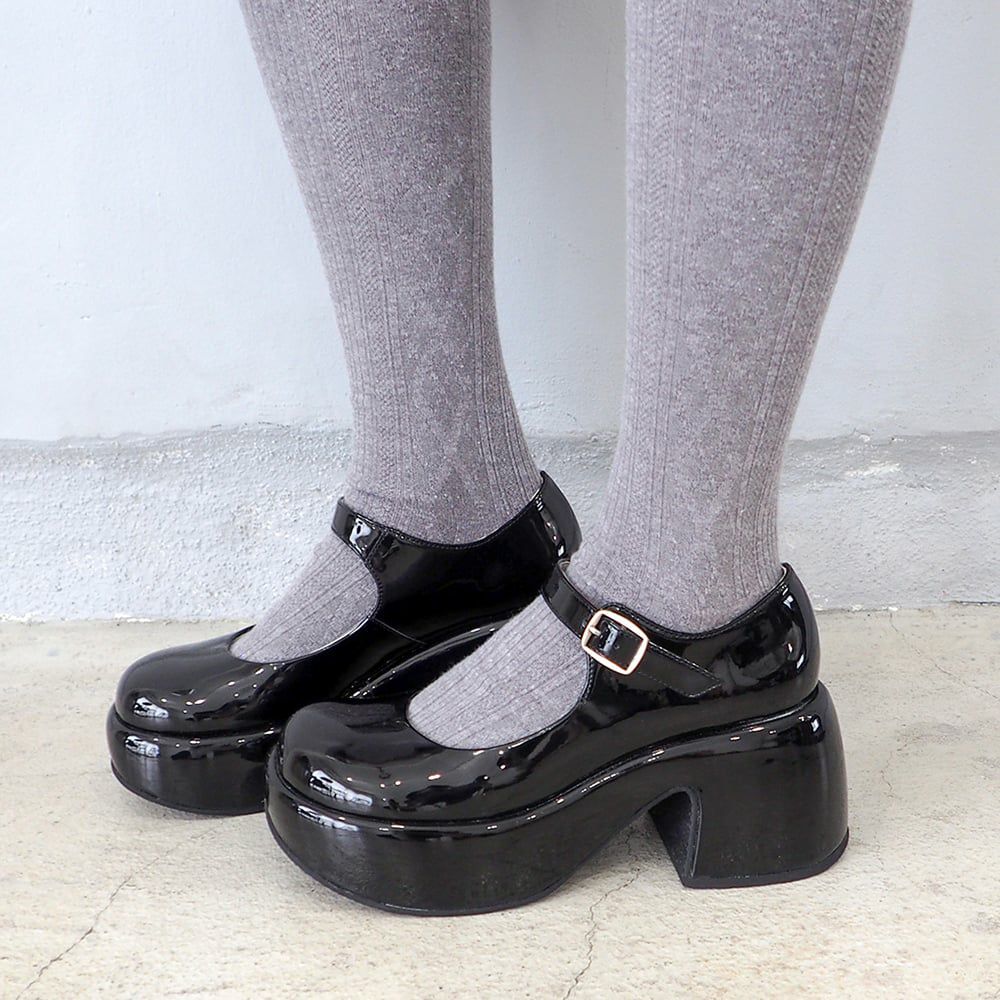 ブラックエナメル