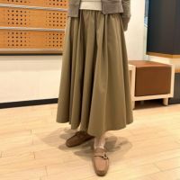 スタッフ着用：ライトブラウン
