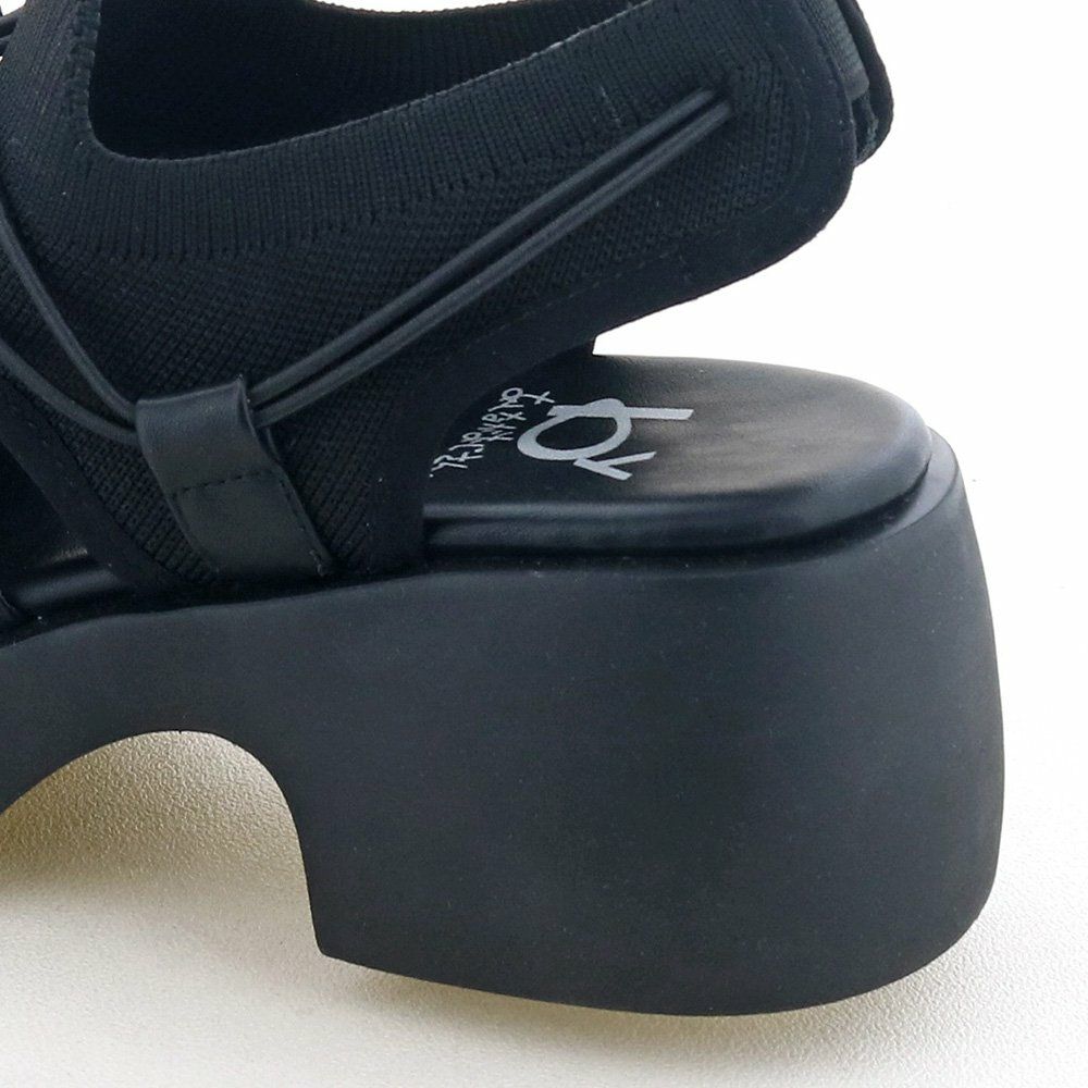 ヒールの高さ：約6.0cm