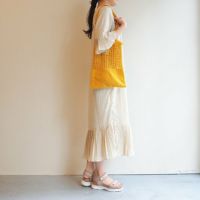ピンク