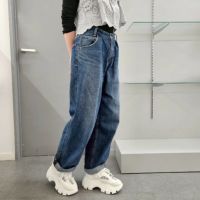 スタッフ着用：オフホワイト