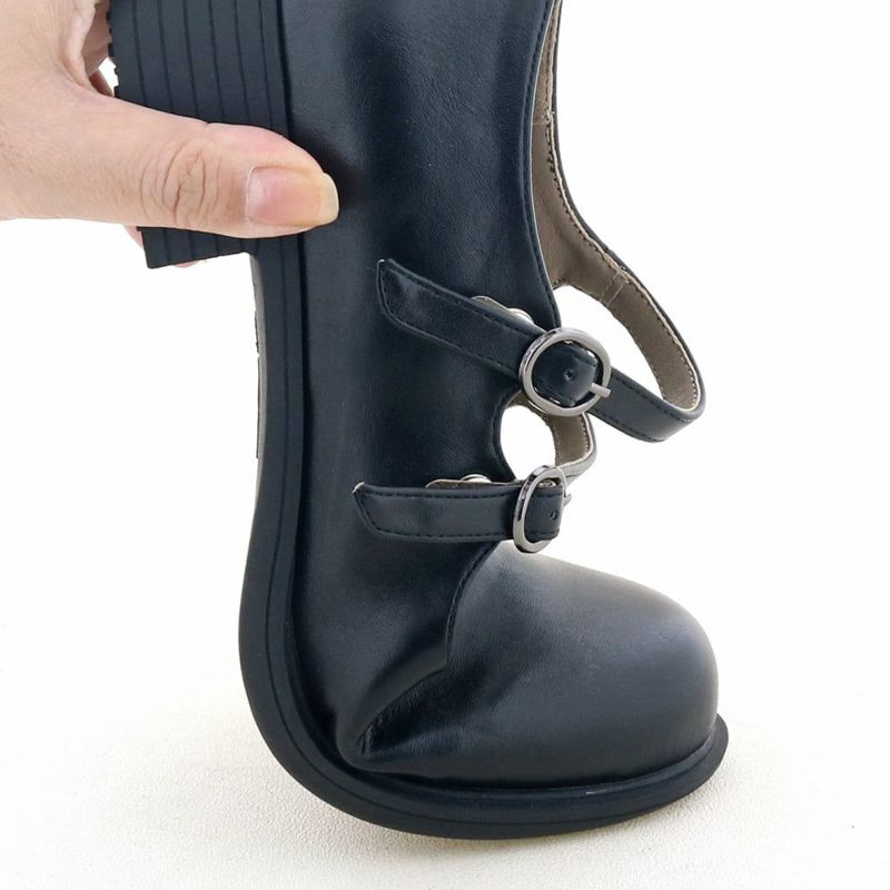 ソールの返りがよく、歩行もスムーズ