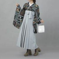 ライトグレー