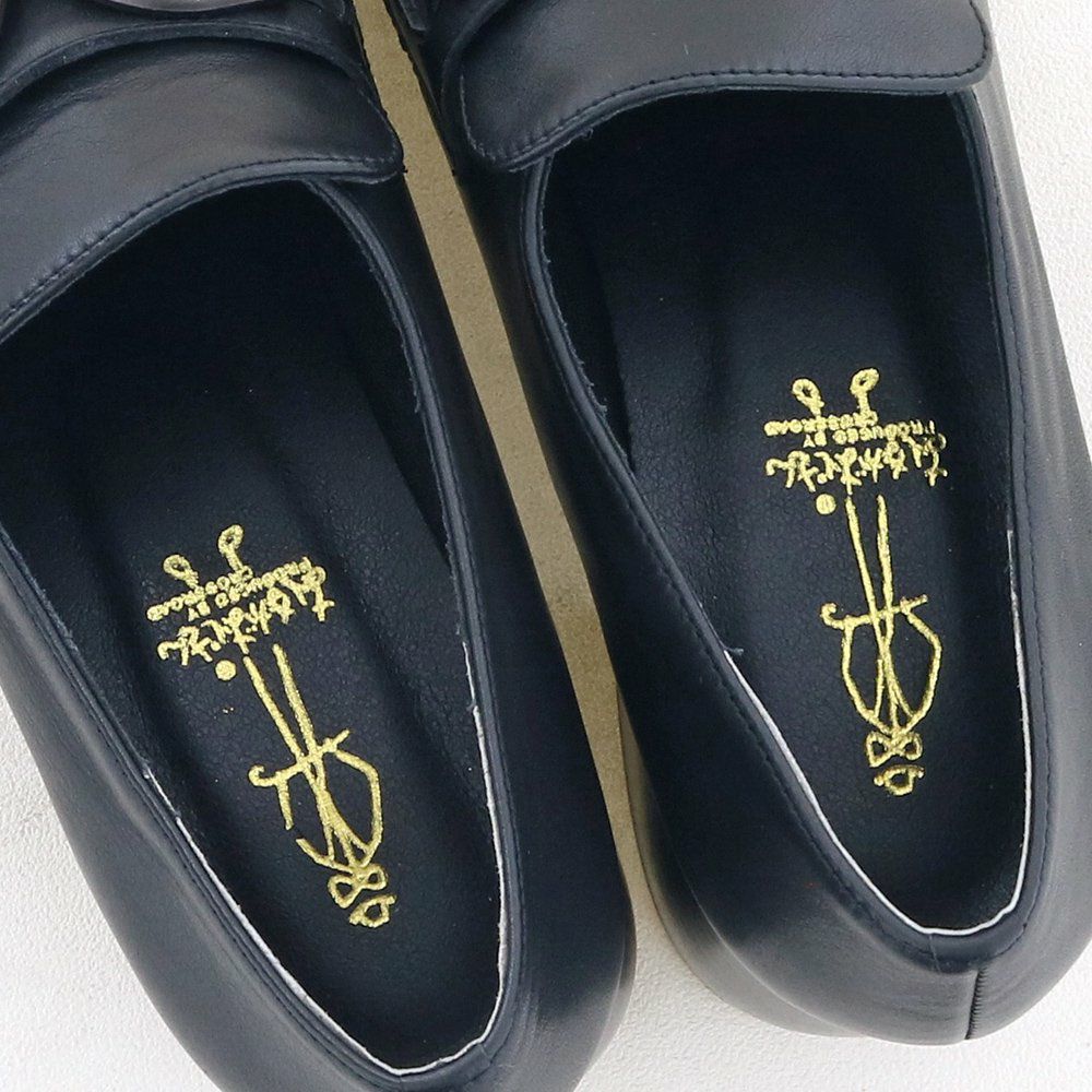 インソールにもしっかりクッションを効かせました