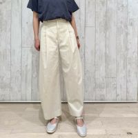 スタッフ着用：シルバーコンビ