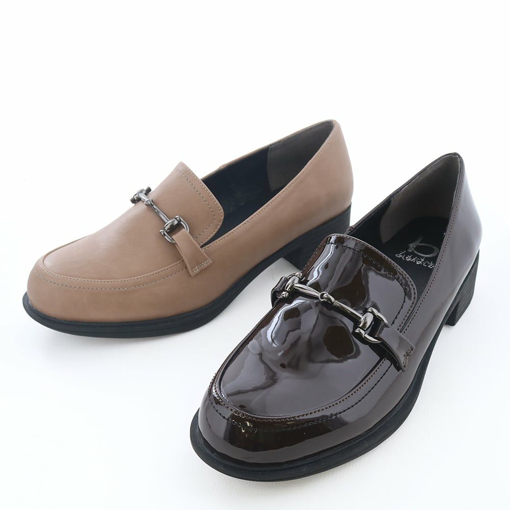 2025秋の新色はダークベージュとダークブラウンの2色