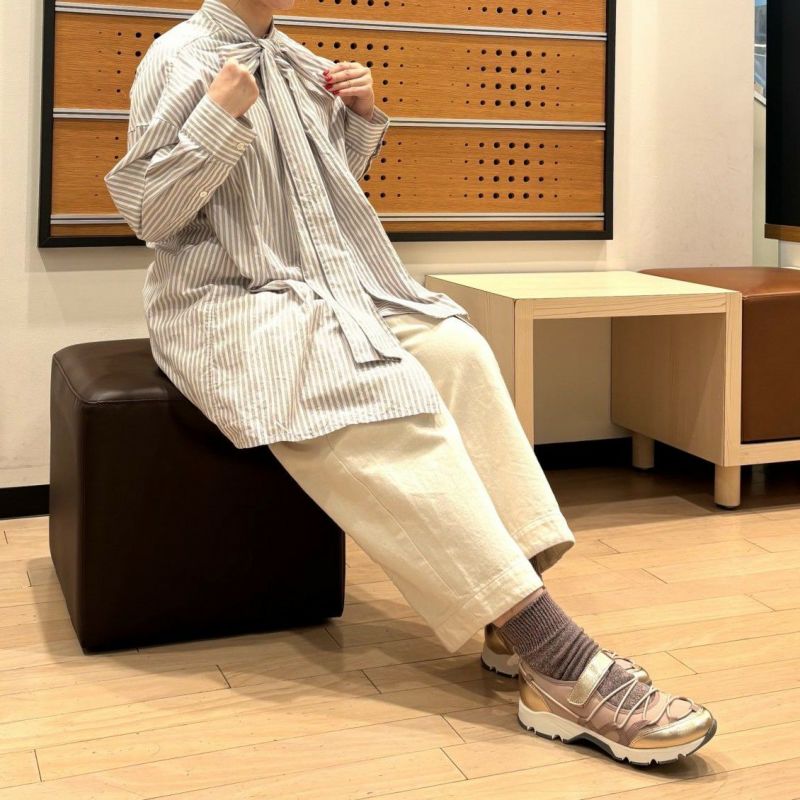 スタッフ着用：ライトピンク