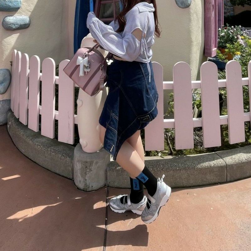 スタッフ着用：シルバー