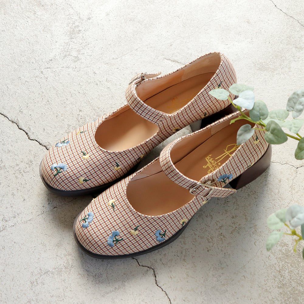 ストラップパンプス（AS_1310247） | あしながおじさん / cavacava