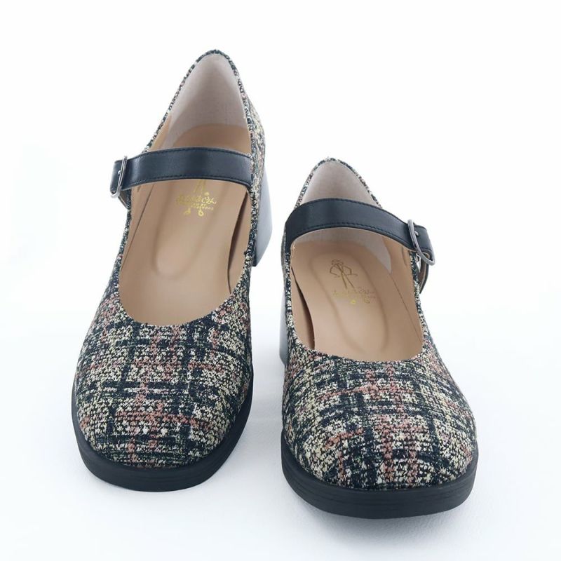 あしながおじさんらしいころんとしたフォルムが魅力です