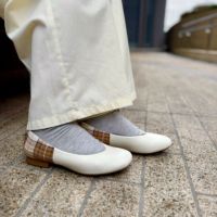 スタッフ着用：アイボリーコンビ