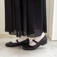 ブラック