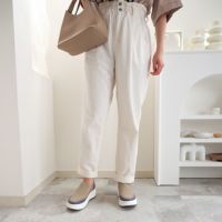 ライトブルー