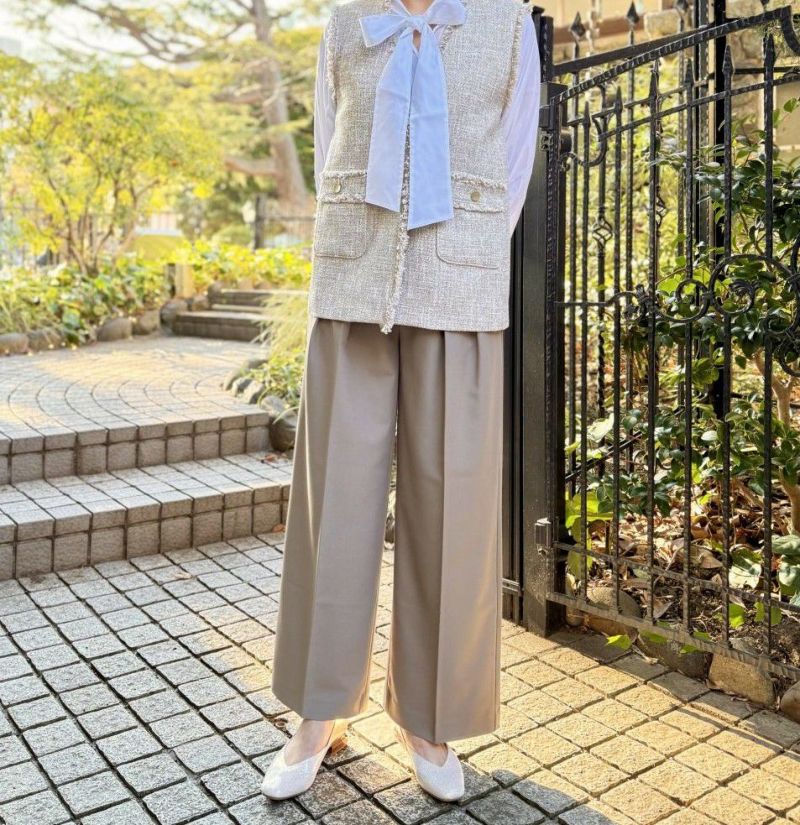 スタッフ着用：プラチナ