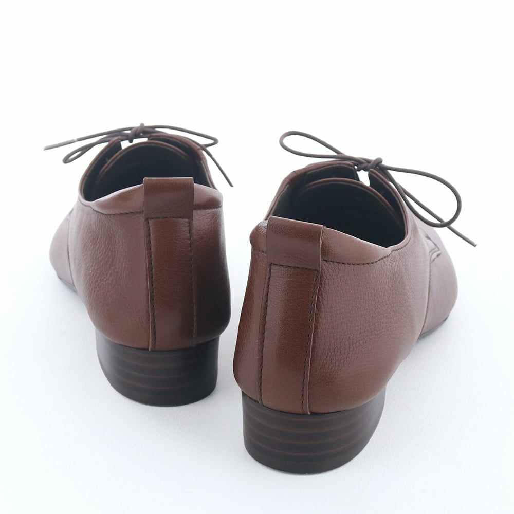 たくさん履くものだから、やさしい履き心地を目指しました