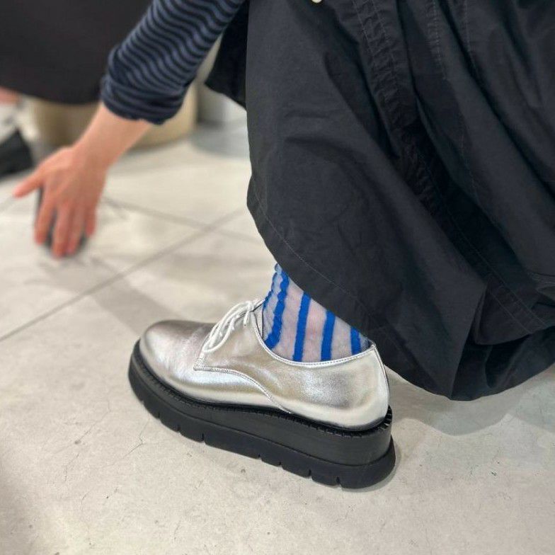 スタッフ着用：シルバー