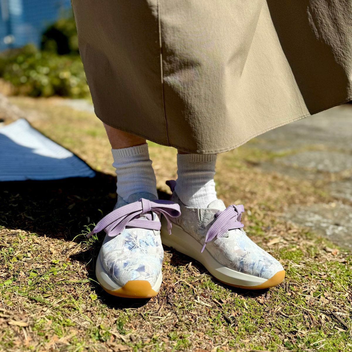 スタッフ着用：ラベンダー