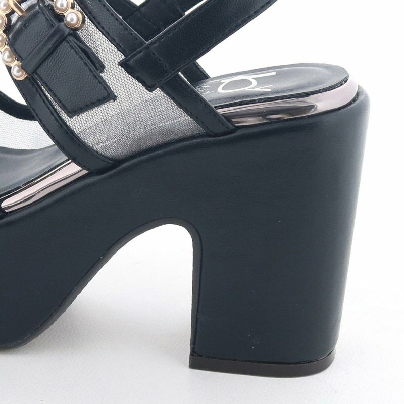 ヒールの高さ：約10.5cm