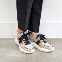 国内発送★VALENTIN★UpVillage スニーカー 国内で当店のみ KillWinner - Pink Unisex スニーカー ブラック