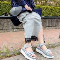スタッフ着用：ライトブルー