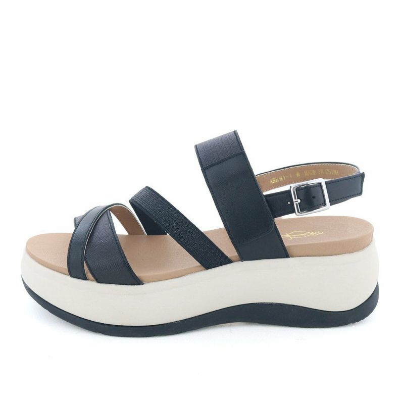 あしながおじさんで人気を博したフットベッドサンダルの後継アイテムが登場
