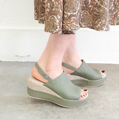 SALE】厚底ウェッジカバーサンダル （AS_2810589
