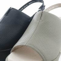 甲全体を覆うデザインで肌の露出が少なめなのも嬉しい