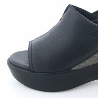 前底の厚さ：約3.5cm