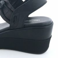 ヒールの高さ：約7.0cm