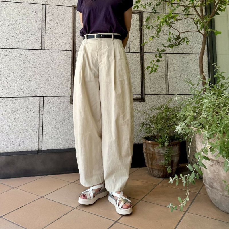 スタッフ着用：シルバーコンビ